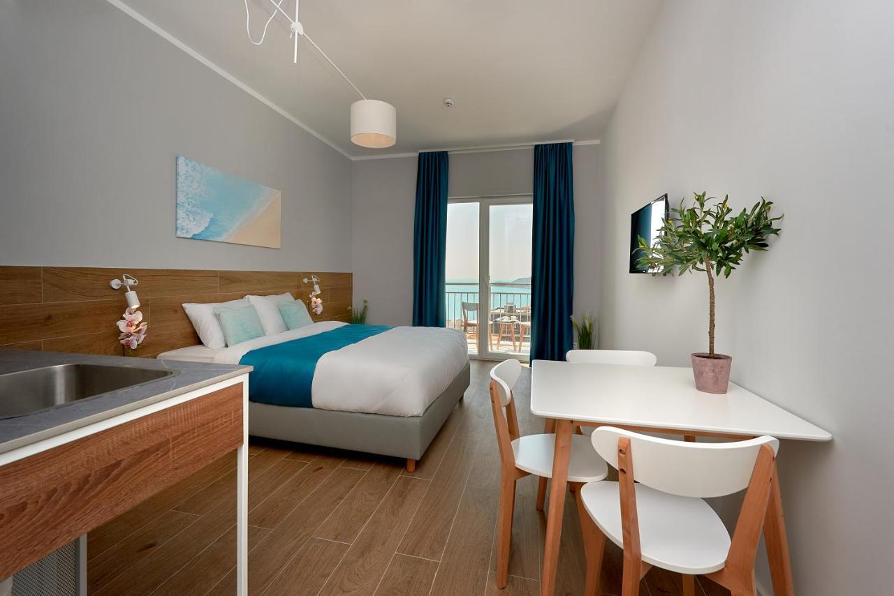 Garni Hotel Larimar Budva Dış mekan fotoğraf